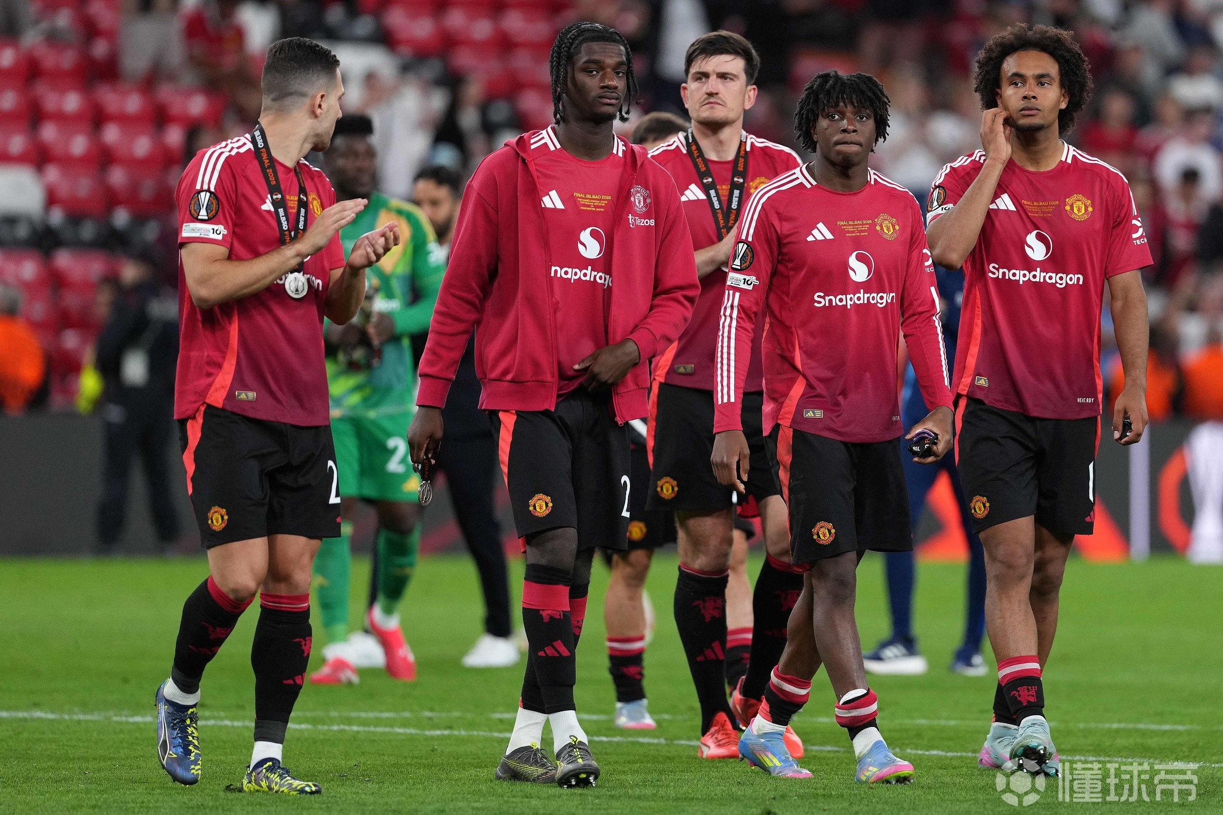 开云体育官网-里程碑夜曼联调整名单,欧篮联国际比赛日刷纪录,悬念犹存,数据趋势出现新变化(欧篮联赛程比分排名)