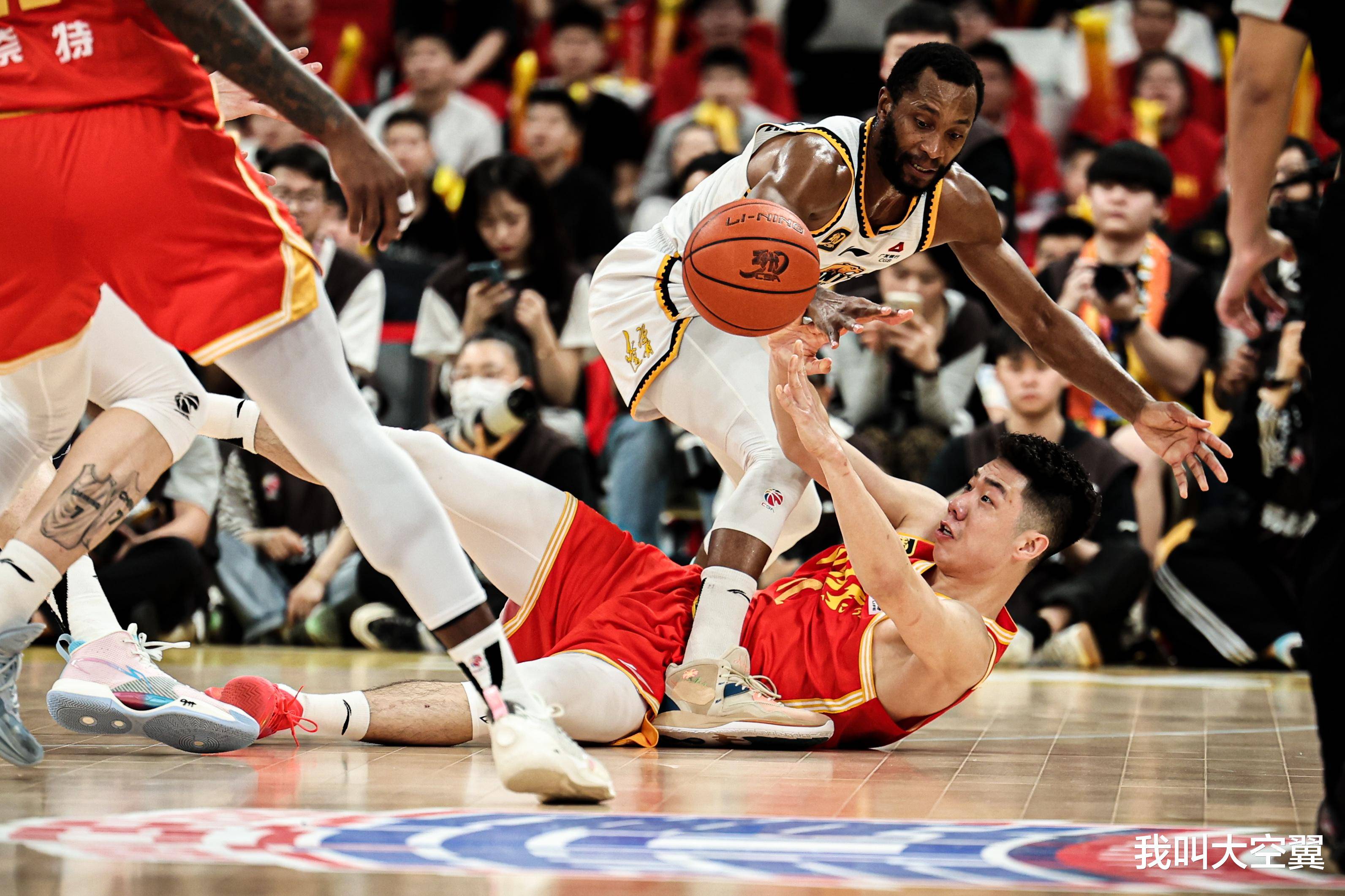 开云-今晨广厦男篮备战欧联北京国安官宣签约备战亚冠，这操作让人直呼：字母哥在G2比赛中刷新纪录的简单介绍