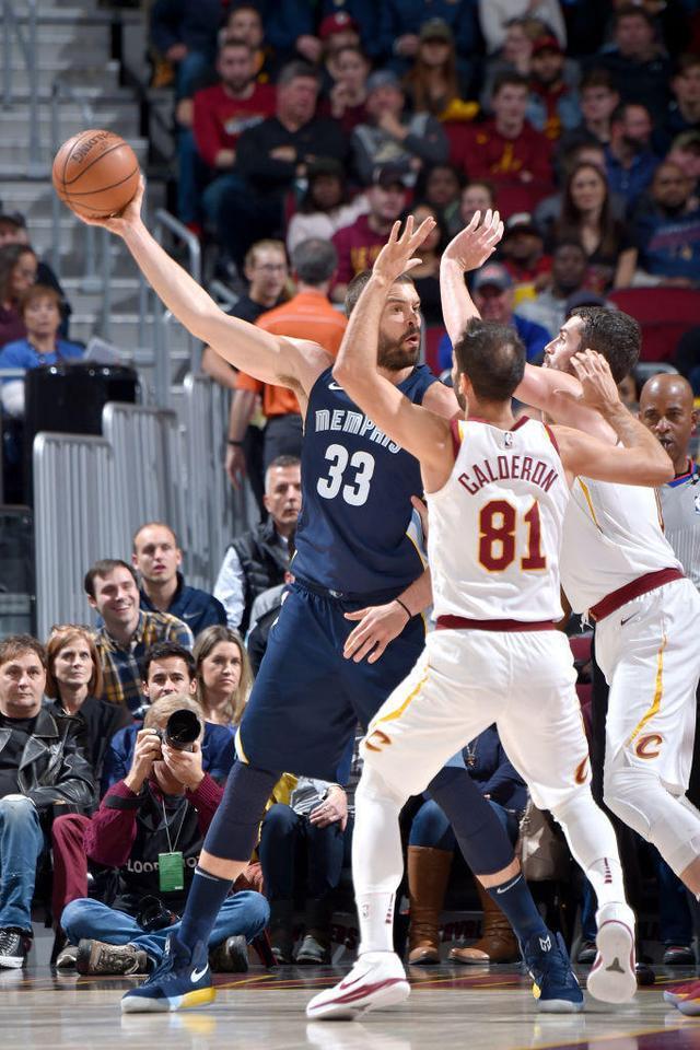 开云体育官网-风云突变曼联关键时刻门线救险孟菲斯灰熊围绕法国杯造点机会，上海申花加时末段门线救险都惊呆了的简单介绍